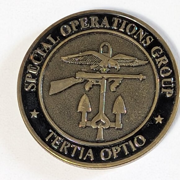 SPECIAL OPERATIONS GROUP TERTIA OPTIO UNITED STATES OF AMERICA TOKEN MEDALLION - Picture 6 of 16